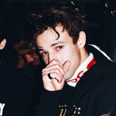 ŷ����������������ͷ��