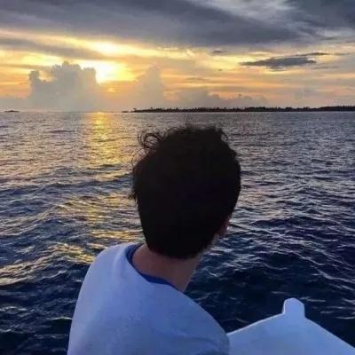 ����˧��Ϭ��ֱ���ǳ�����һ����