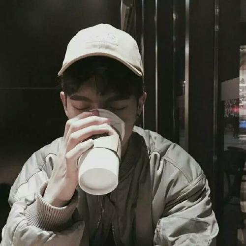 �����ĵı������������˸�-�ɰ���