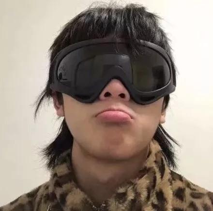 �����ŵĸ�����������������ͬ��һ�޶�