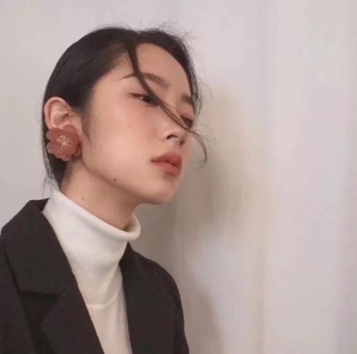 ��ʾ�Լ����ѹ���ֱ���ǳ�һ˿�Ƿ��˸�