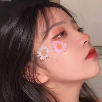 ��Ůζqq����Ů��Ψ��С����������ֲ�֪��