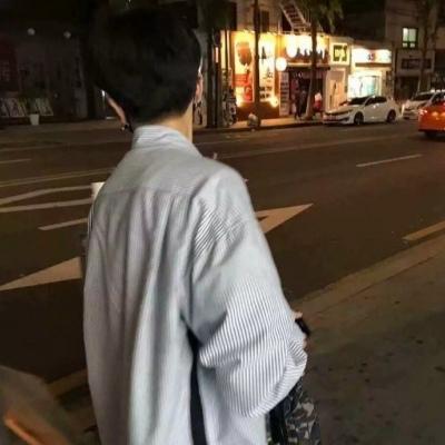 ��ɬ����ĳ����΢�����ź���׷��-�ɰ���