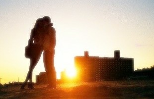 ���ڰ���ı����������밮���йص�����QQ����