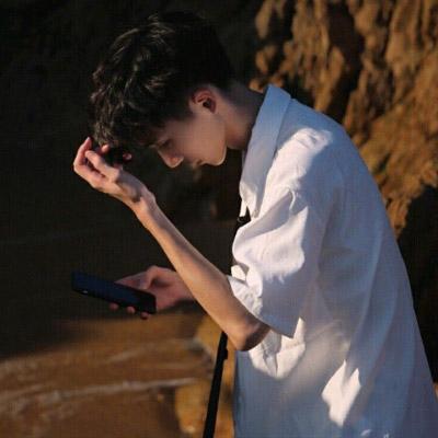 �߰�����yy���������־����˹�ȥ