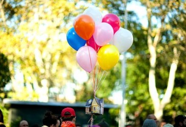 时尚流行的8个字网名:把老师带去抗日吧