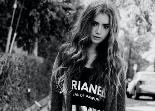 �����ֺüǵ�Ů��Ӣ������������ ������а����Ů