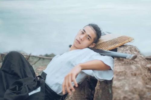 ����������ζ������������ȫ���e�������]��