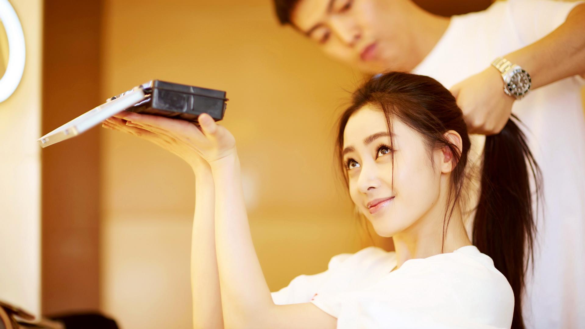 �����ʵ�һ�����������ʺ�Ů�������ʵ�������