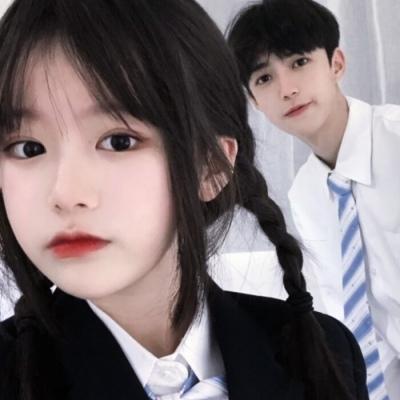 花里胡哨的游戏情侣名字一对搞怪奇葩-可爱点