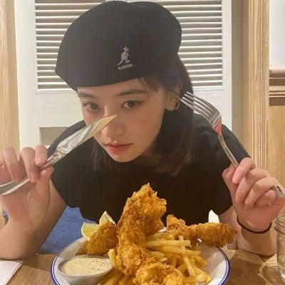 �ɰ�������Ӣ������Ů�������ͻ���Ȼ�Ķ�-�ɰ���