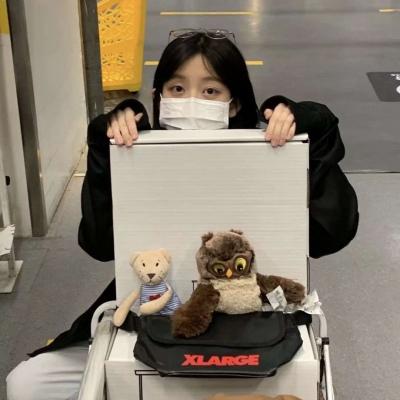 �����˵Ŀ����ǳƴ�ȫŮ��Цӵ�г�ɫ����Ĭ��-�ɰ���