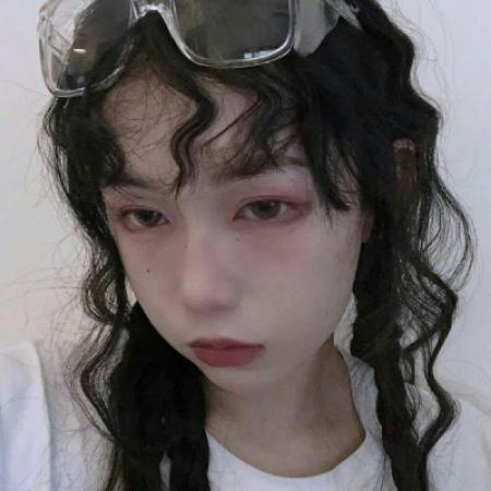 朝阳夕暮般唯美的微信名悠悠远夏-可爱点