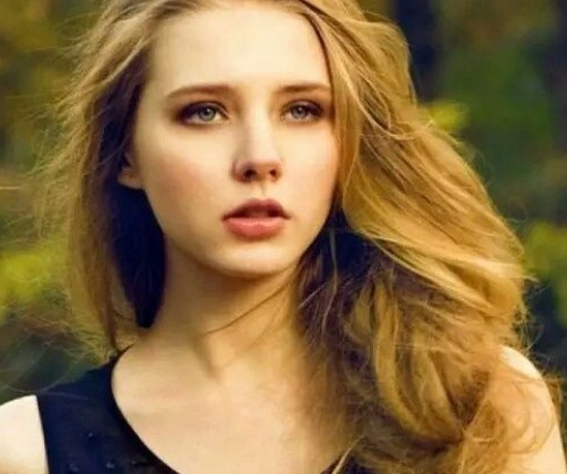 ���������Ӣ����Ů��