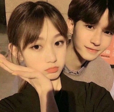 和平精英里搞笑恶搞的情侣网名一对有内涵的