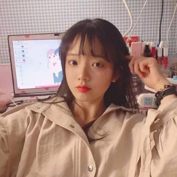 С������������Ů�����ֿɰ��崿�������