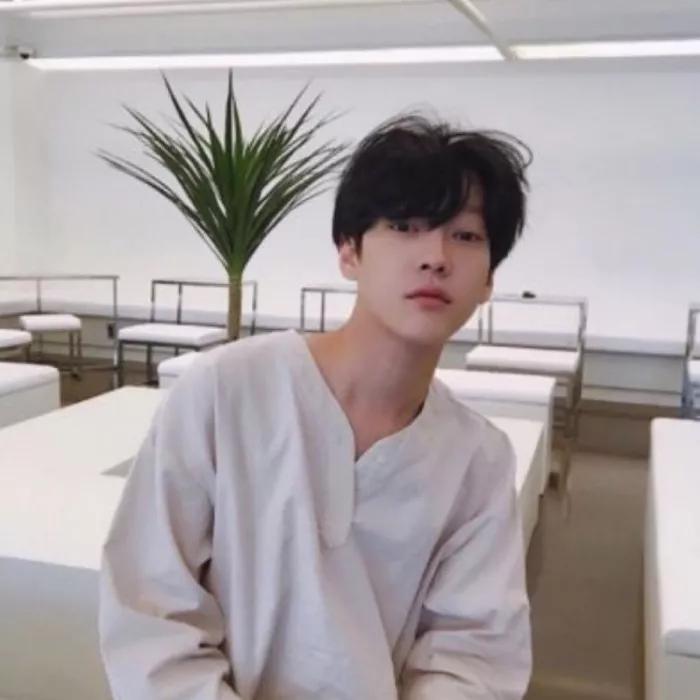 2020΢�����������˸������Ƿ�