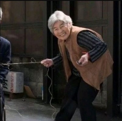 有点污但是带着霸气的情侣网名--你的小甜甜