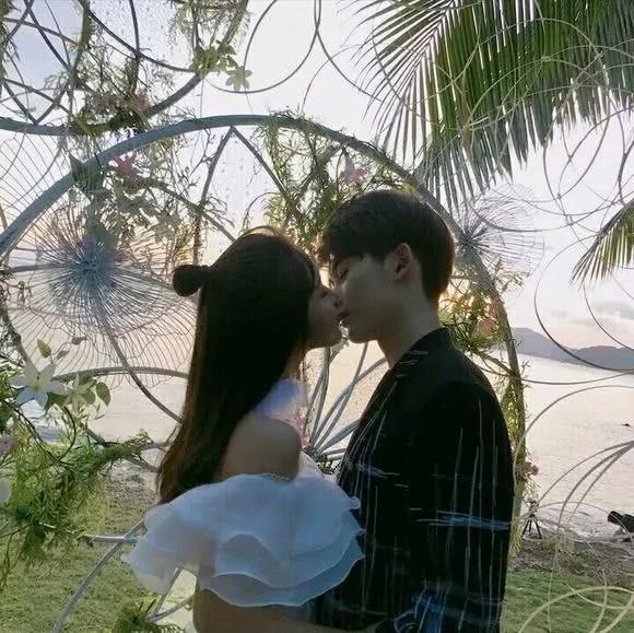 ů�ĺ������������ǳƴ�ȫ�Ҹ�����