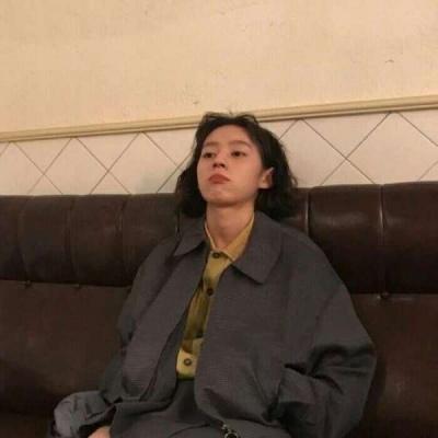 ����ϵ�ɾ���Ů��΢������������������-�ɰ���