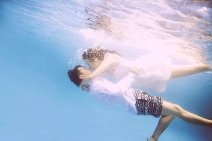 �����ֺ�������һ��һŮ������������ ��˼��