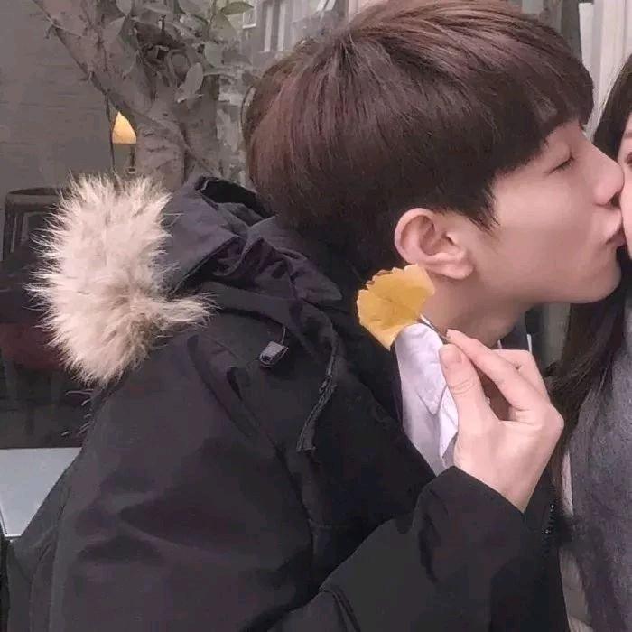 �򵥵ķ���Ů������:�ַ��ܶ�ȴ�ܼ�