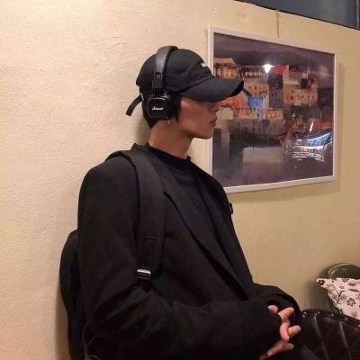 暴风逆行的超拽狠心网名不安风流-可爱点