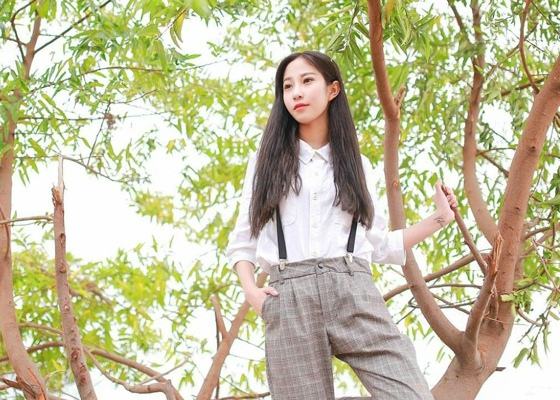 ��Լ�����ʺ��ഺ��Ůѧ��������