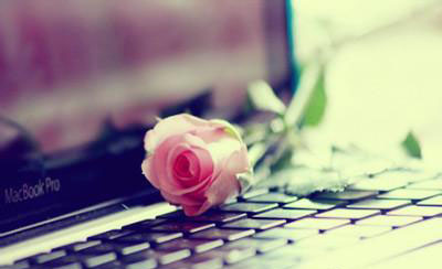 女生忧伤的网名,谁让谁幸福了。