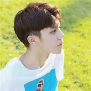 ���ž��µ�����������ʱ���ഺ����