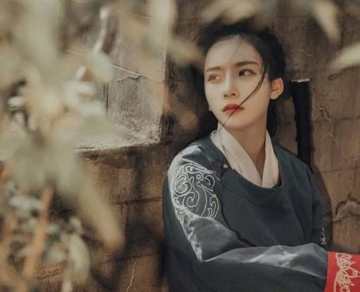 �ŷ�ʫ���������������� ����������