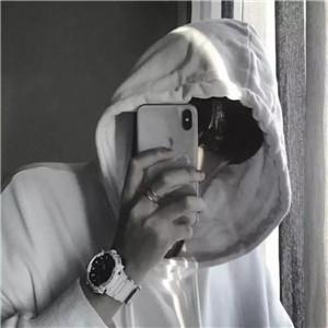 �������������ǳ����ֺ�ק��ţ��