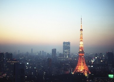 ������QQ������һ�㣺�ഺ���Ǣ��׾�У��