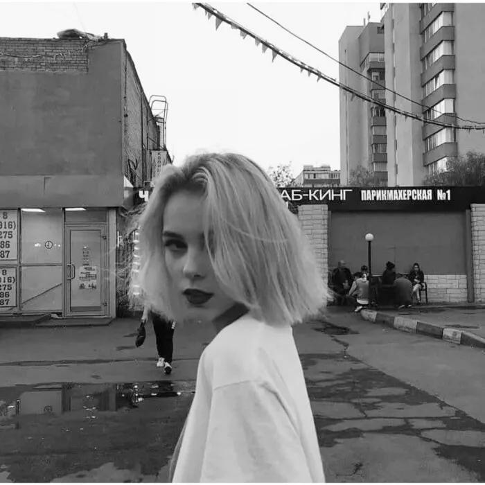 ����Ů����������ק���Ը������