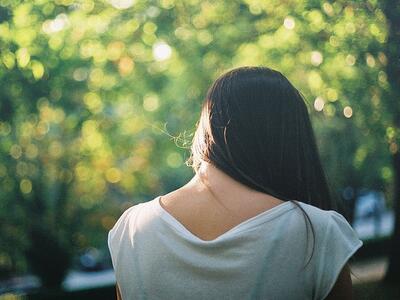 �����˸�����Ů����