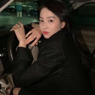 ׹���Ǻӵ�����Ů�������ഺ�¶�-�ɰ���