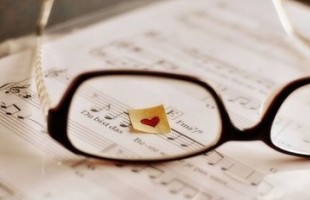 最犀利的网名:早安晚安祝祢入土为安╮