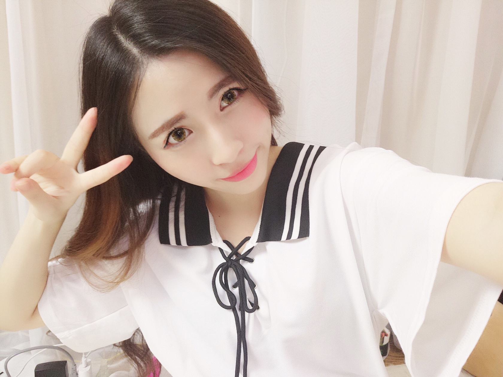 ���������������ܵ�Ů��������һ�����ʻ���