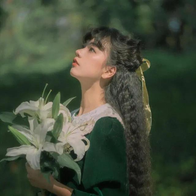 ˺���ѷεı�������Ů���µ������ܴ���-�ɰ���