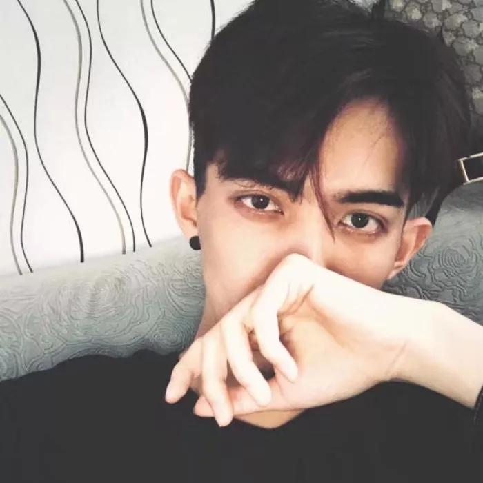 �ഺ�������Լ���ǿ���ǳ���־����