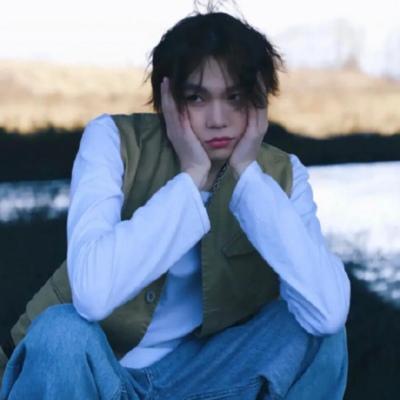 �������ȵ�Ӣ�����������������ɫ-�ɰ���