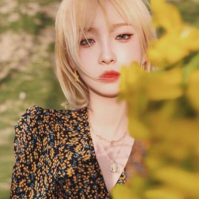 ˧�������Ϸ����Ů��������-�ɰ���