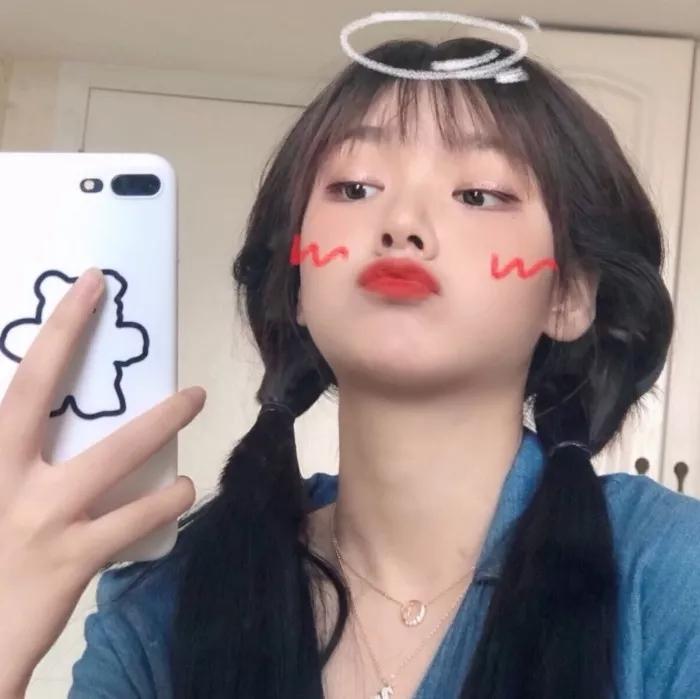 ��鶶������������������������������Ů��