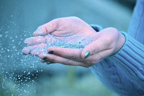 伤感心碎痛到骨子里的繁体字网名,我離開給妳自由°
