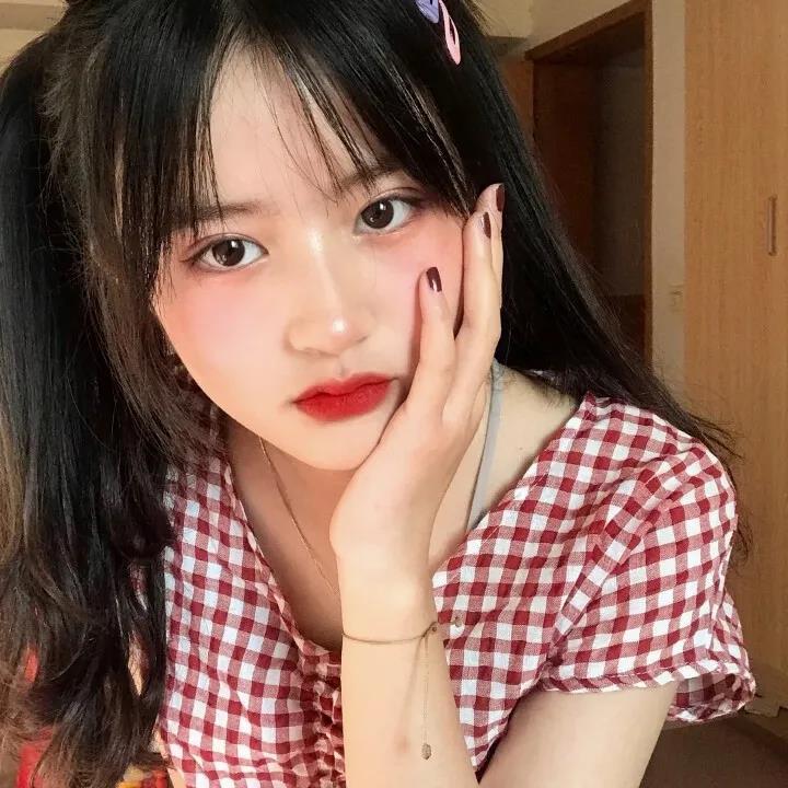 Ů΢���������ų���ǳЦ��Ȼ-�ɰ���