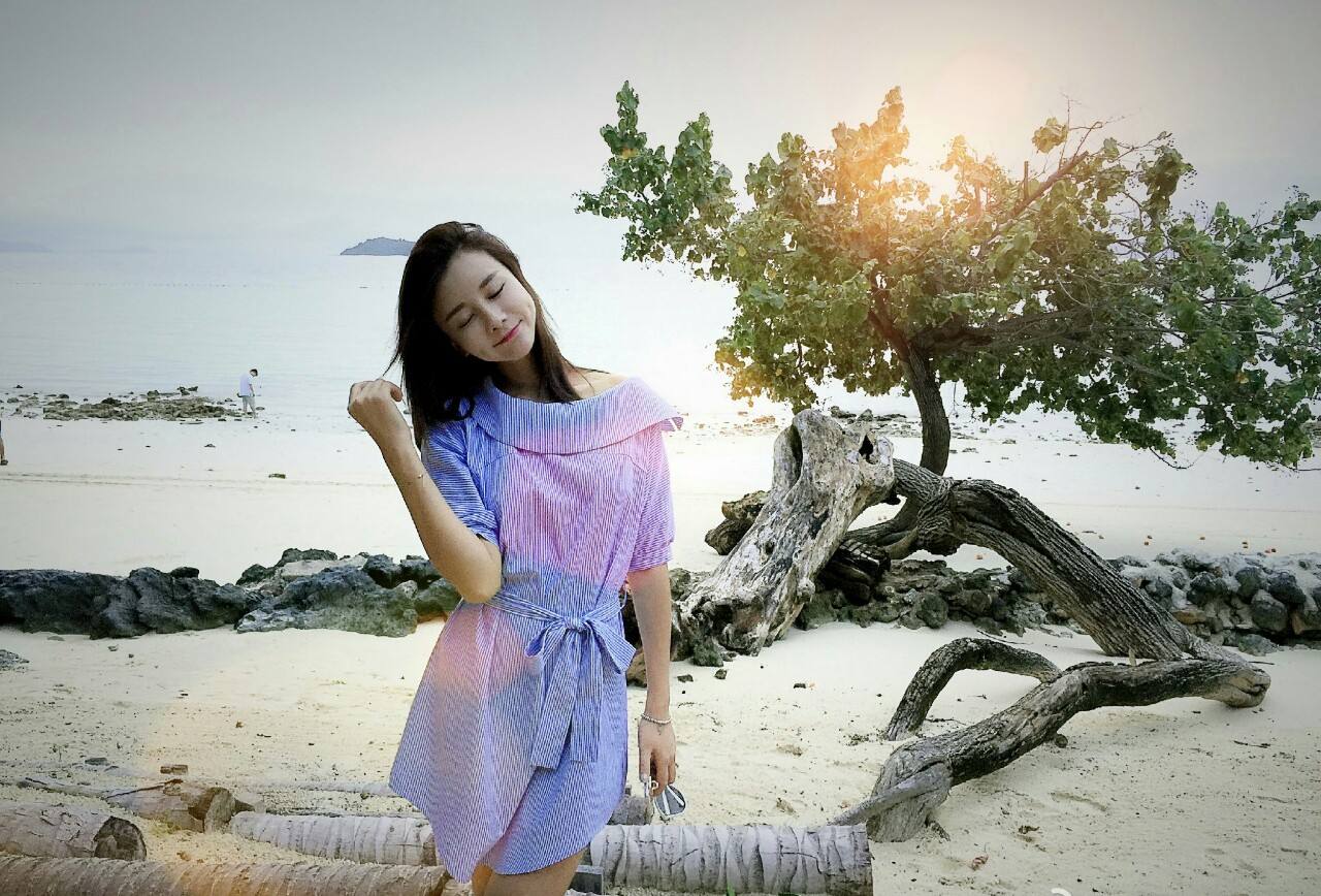 阳光温暖的女生网名推荐,鲜花要盛开鱼也需要爱