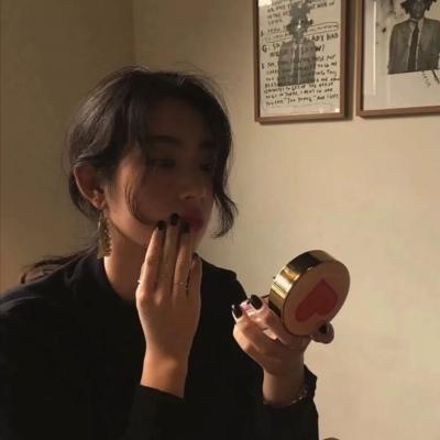 ̹���Ҹ�Ů��΢���������Լ�����-�ɰ���