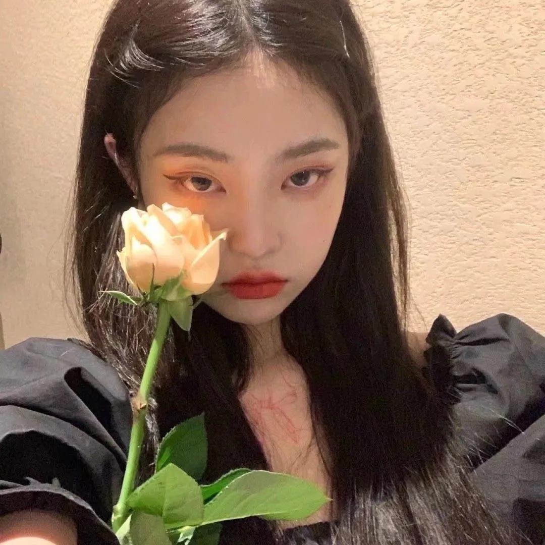 ΢���ǳ�Ů���������׹���Ǻӵ�����-�ɰ���