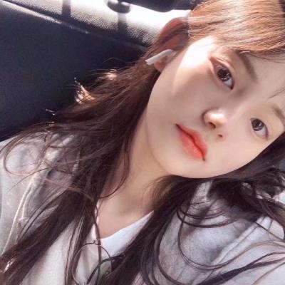 唯美清纯的直播艺名女生气质喜欢浪漫