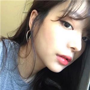 ������˵�Ů�����������ײ��������